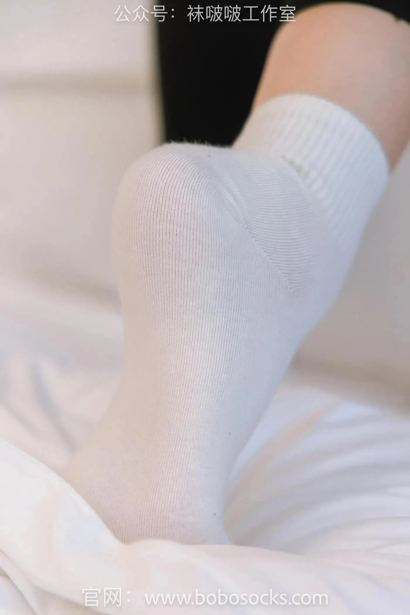 [BoBoSocks袜啵啵]NO.122 小淳-高跟长靴、白棉袜 [149P]插图1